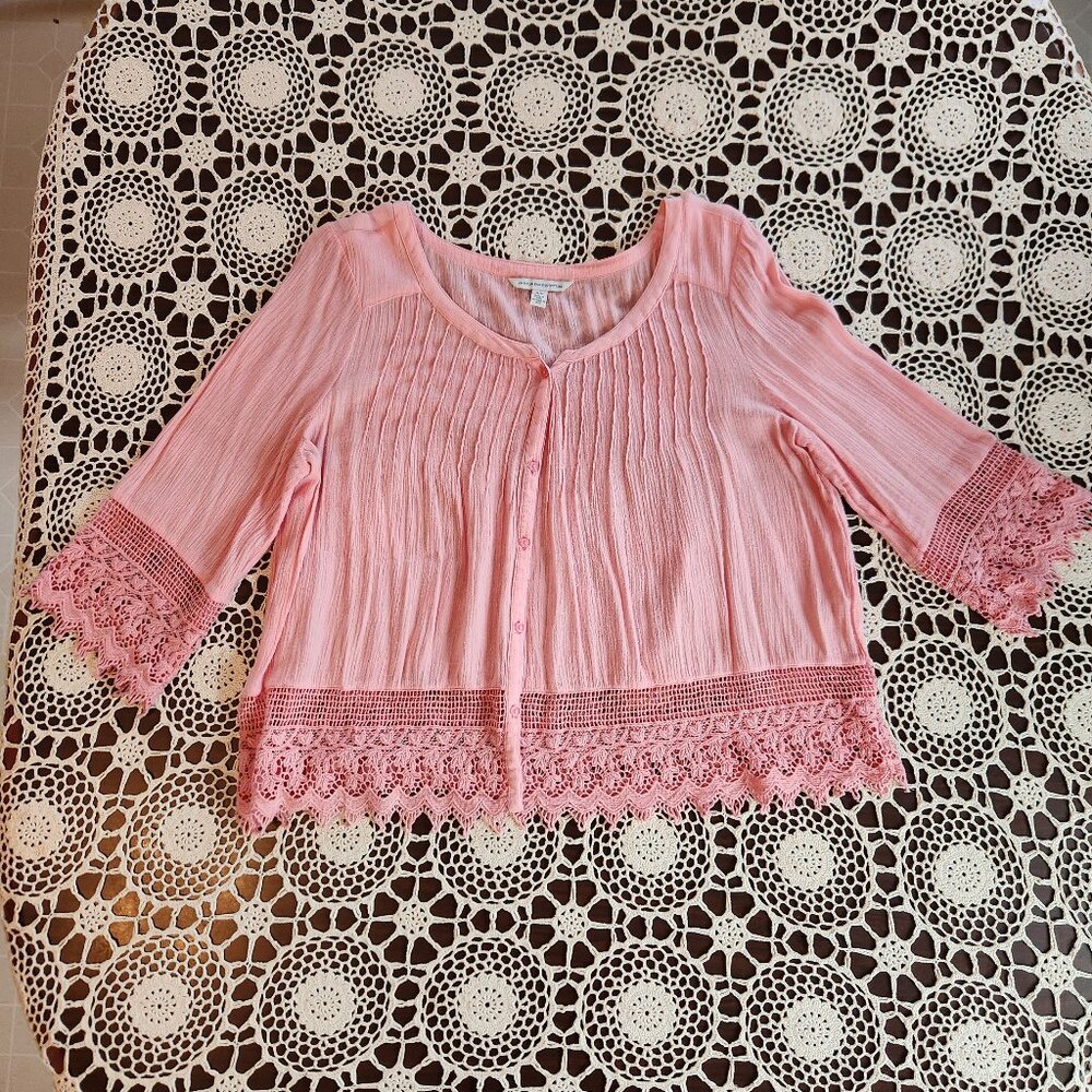 American Eagle Pink Lace shirt.